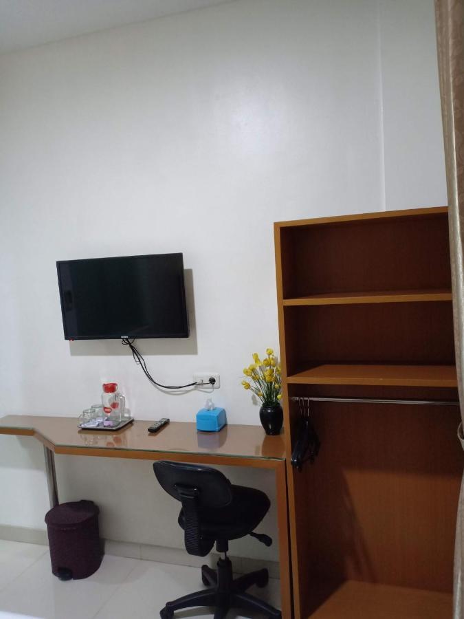 Peta Hostel Бандунг Экстерьер фото
