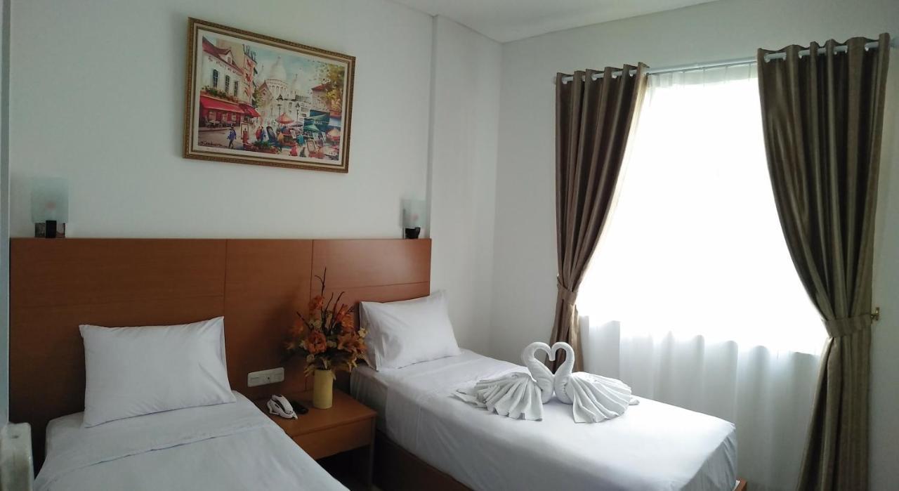 Peta Hostel Бандунг Экстерьер фото