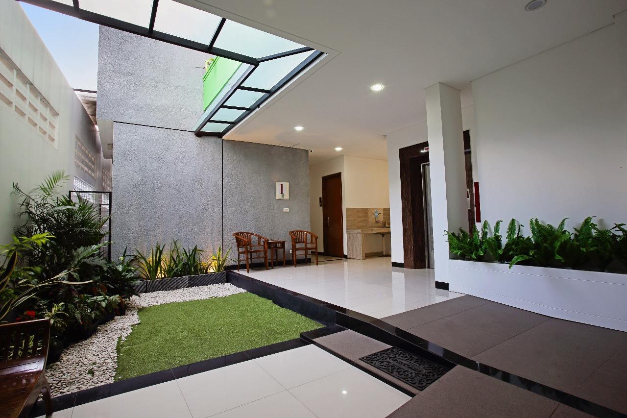 Peta Hostel Бандунг Экстерьер фото